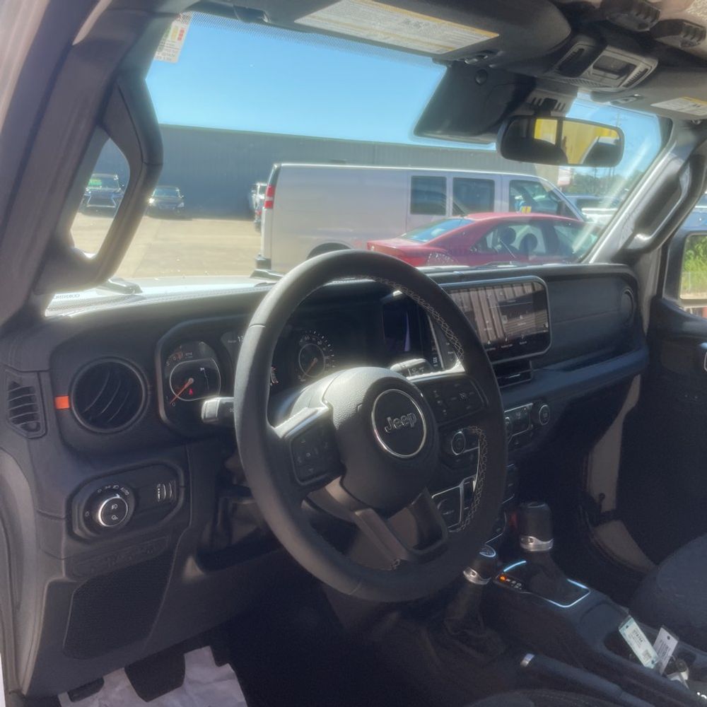 2025 Jeep Gladiator Mojave