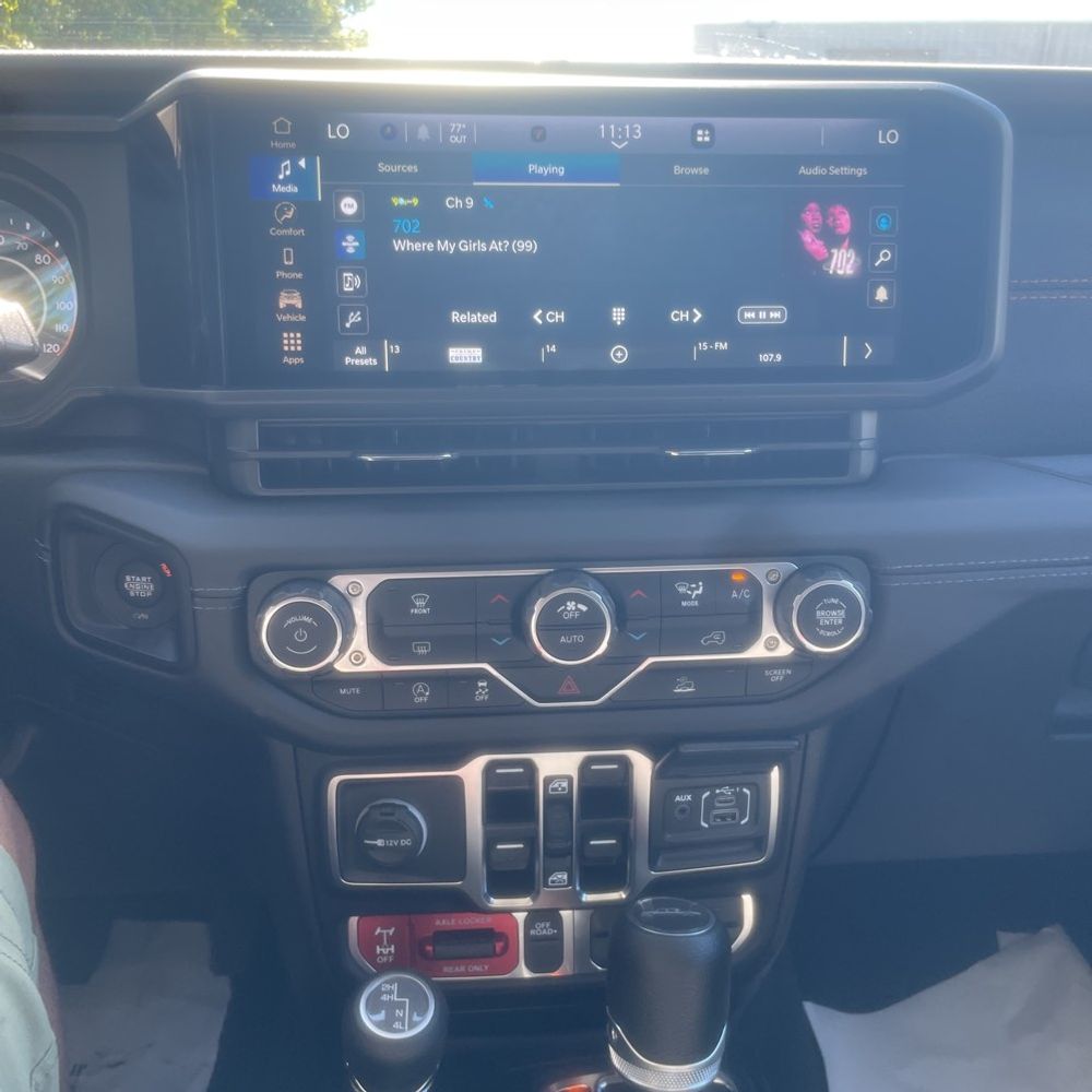 2025 Jeep Gladiator Mojave