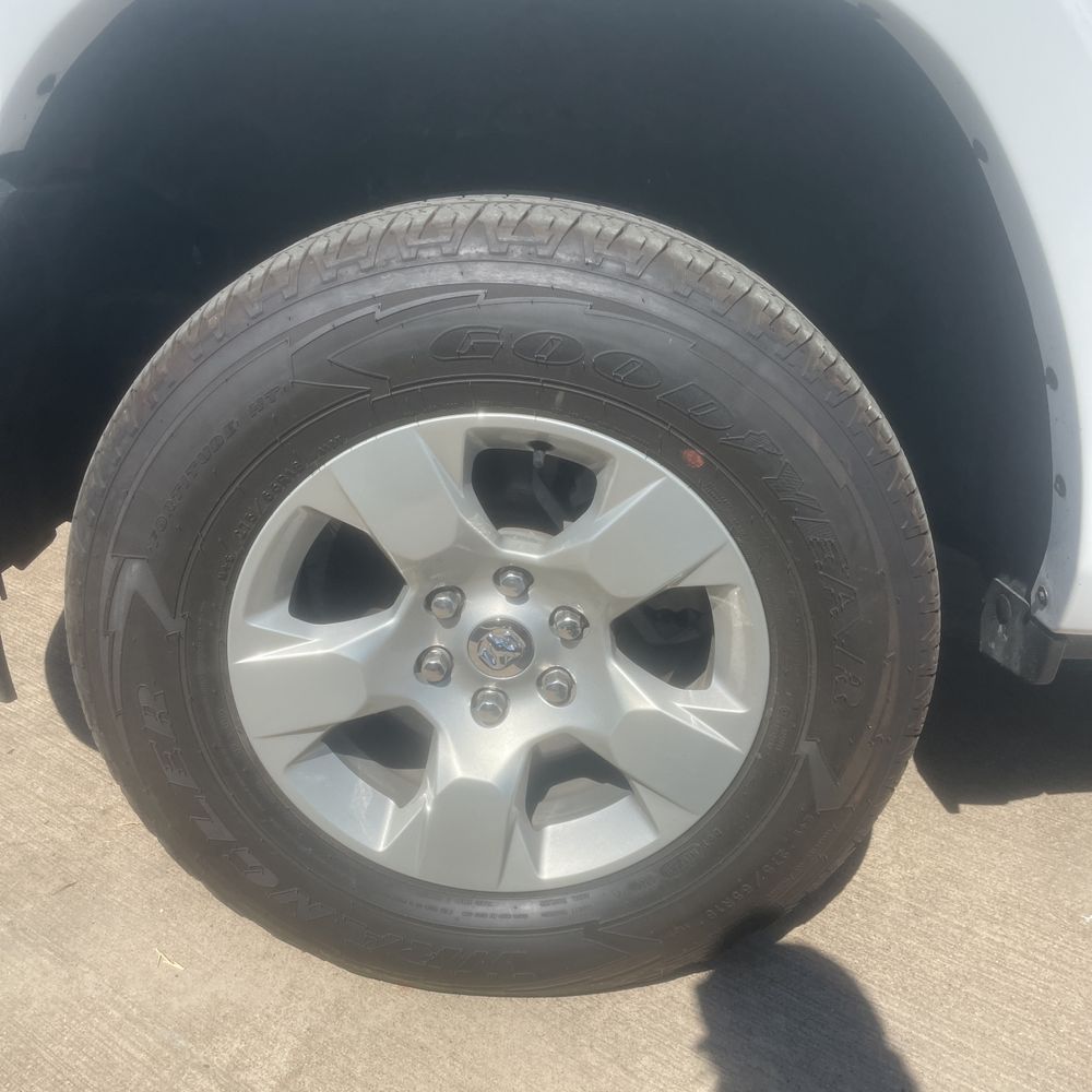 2025 Ram 1500 Lone Star