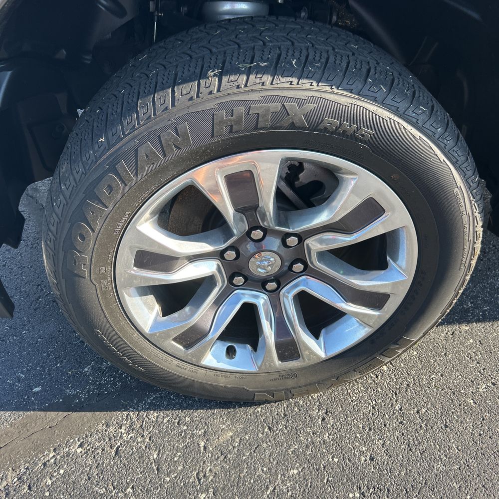 2023 Ram 1500 Limited Crew Cab 4WD SWB