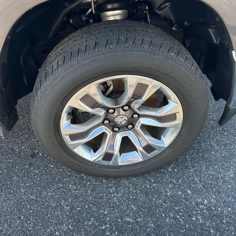 2023 Ram 1500 Limited Crew Cab 4WD SWB