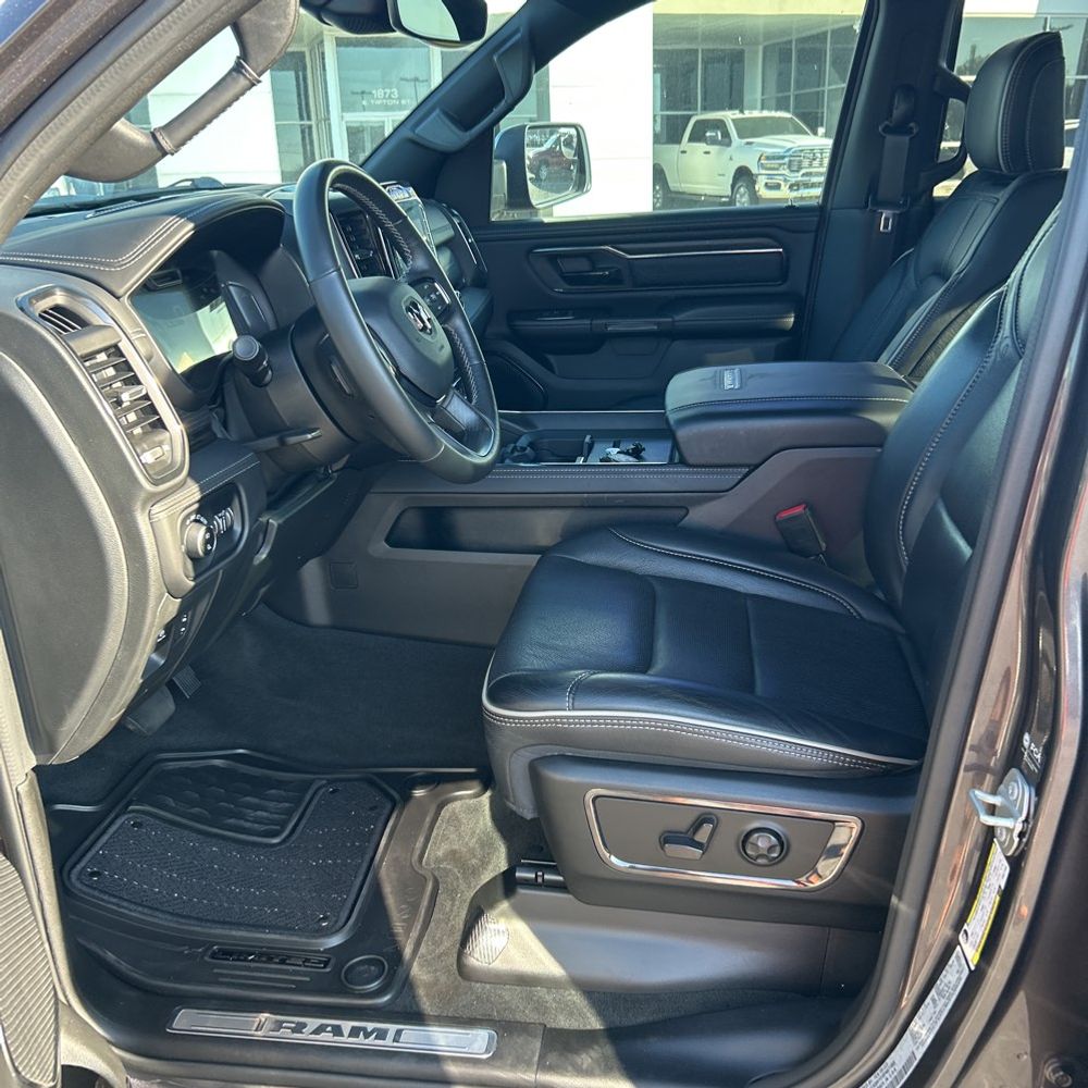 2023 Ram 1500 Limited Crew Cab 4WD SWB