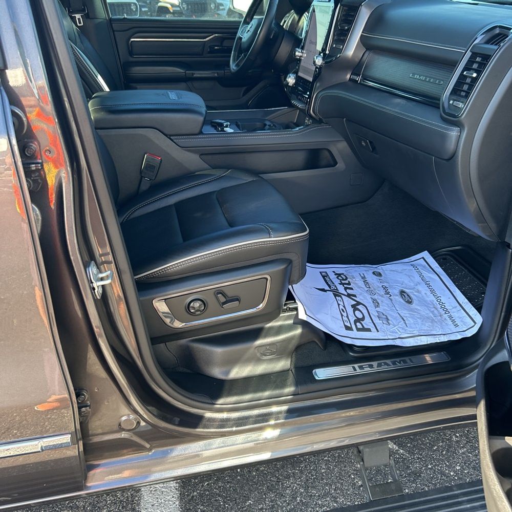 2023 Ram 1500 Limited Crew Cab 4WD SWB