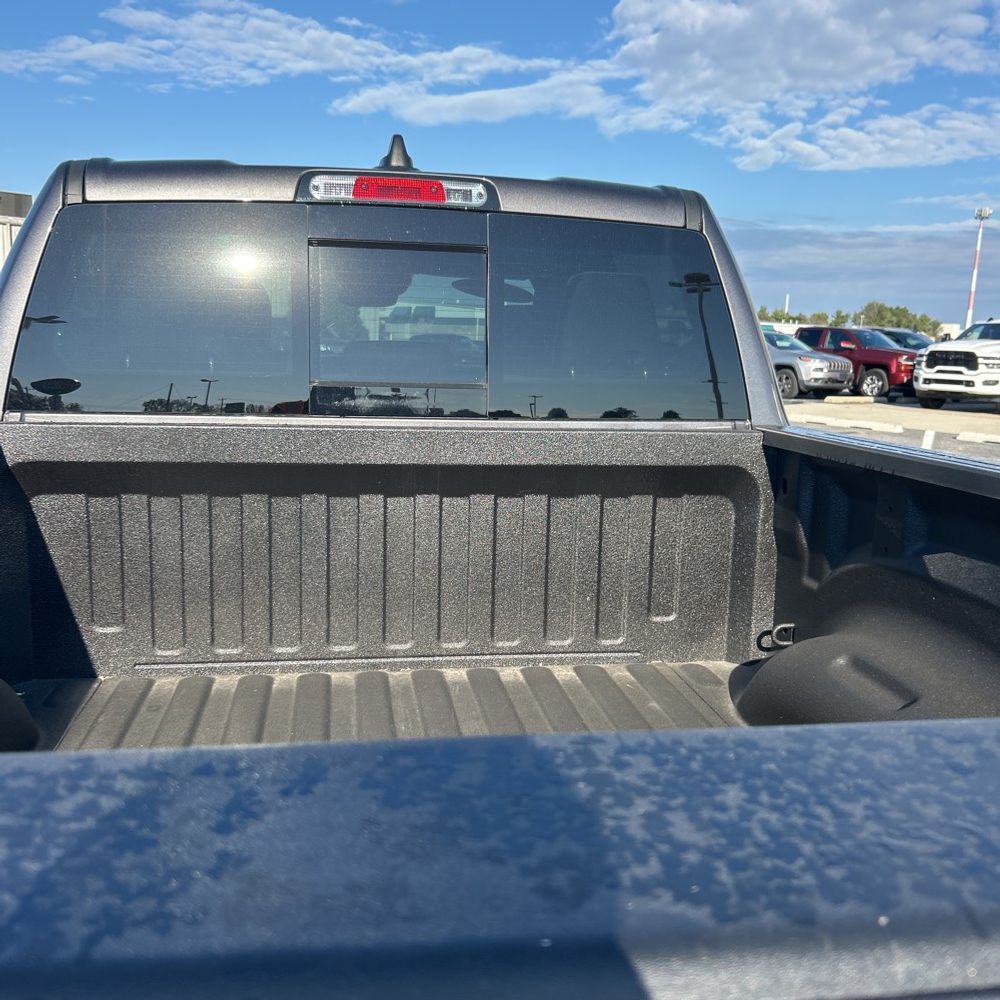 2023 Ram 1500 Limited Crew Cab 4WD SWB