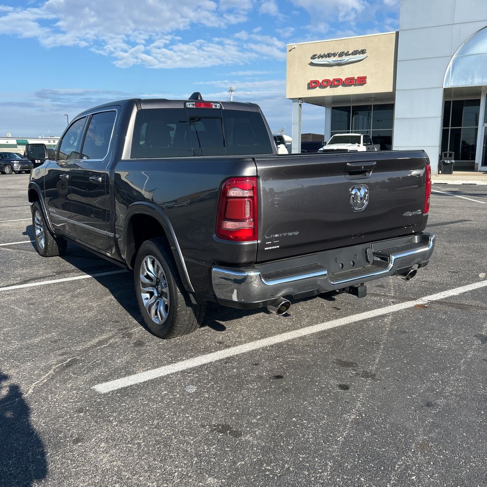 2023 Ram 1500 Limited Crew Cab 4WD SWB