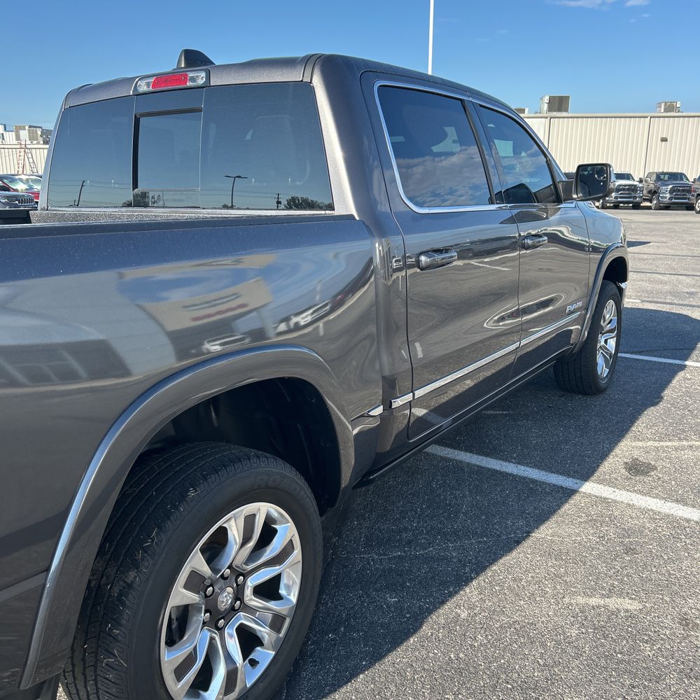 2023 Ram 1500 Limited Crew Cab 4WD SWB