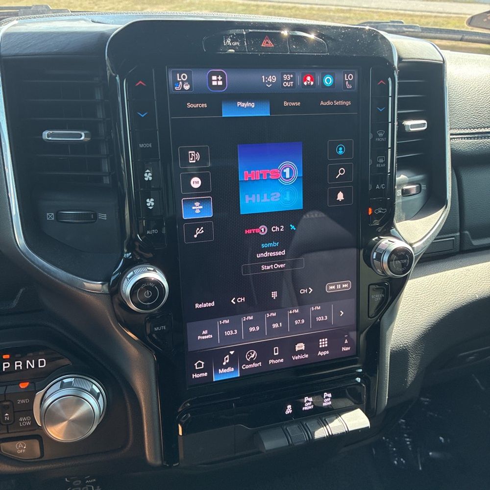 2025 Ram 1500 Laramie