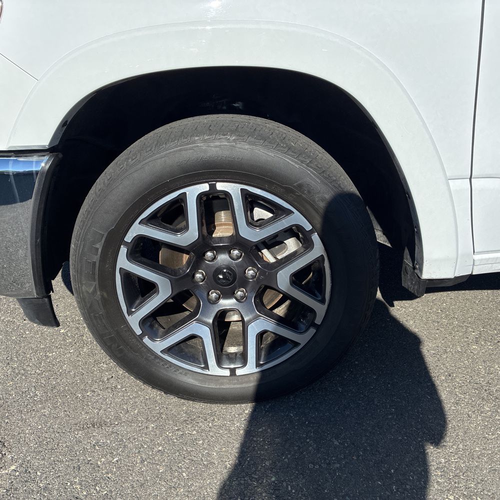 2025 Ram 1500 Laramie Crew Cab 4x4 5'7" Box