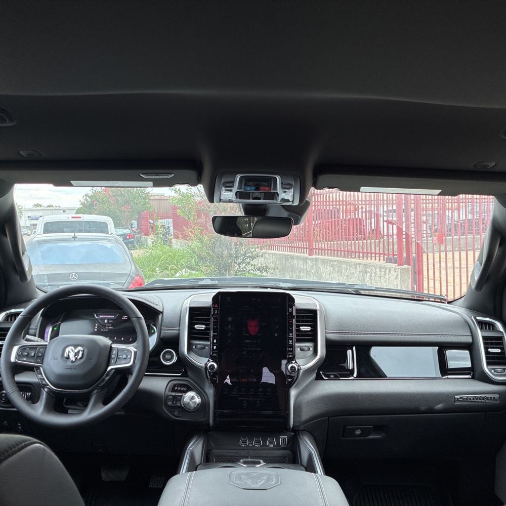 2025 Ram 1500 Laramie