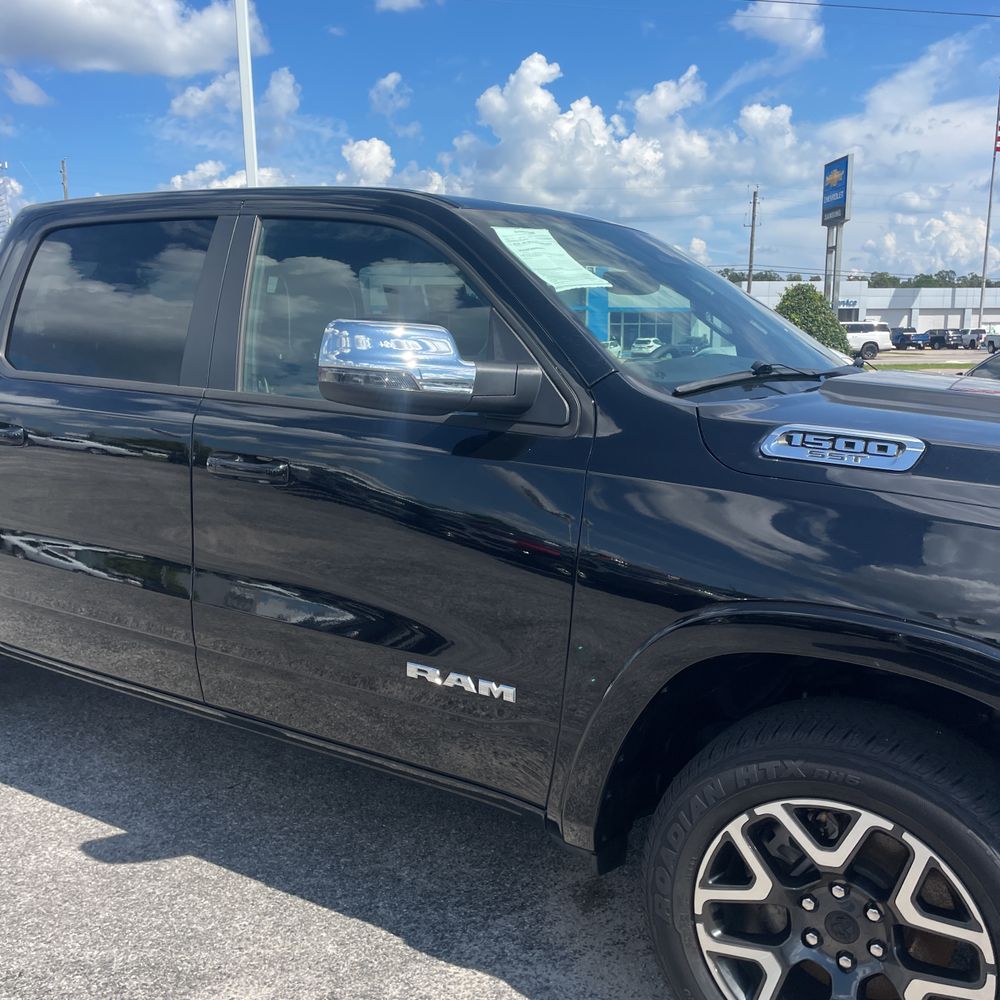 2025 Ram 1500 Laramie