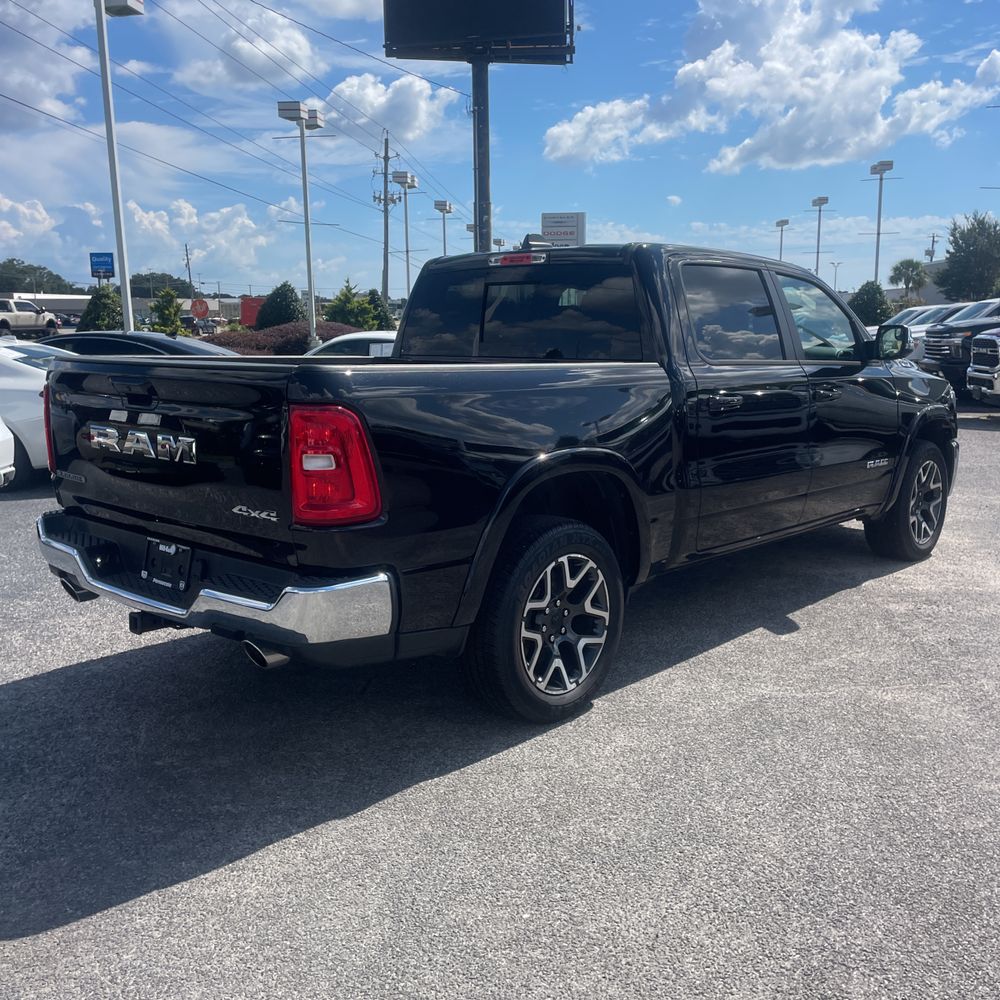 2025 Ram 1500 Laramie