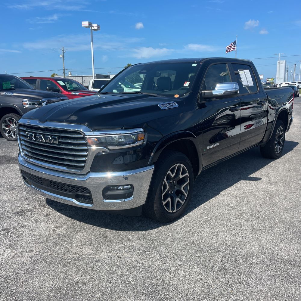 2025 Ram 1500 Laramie