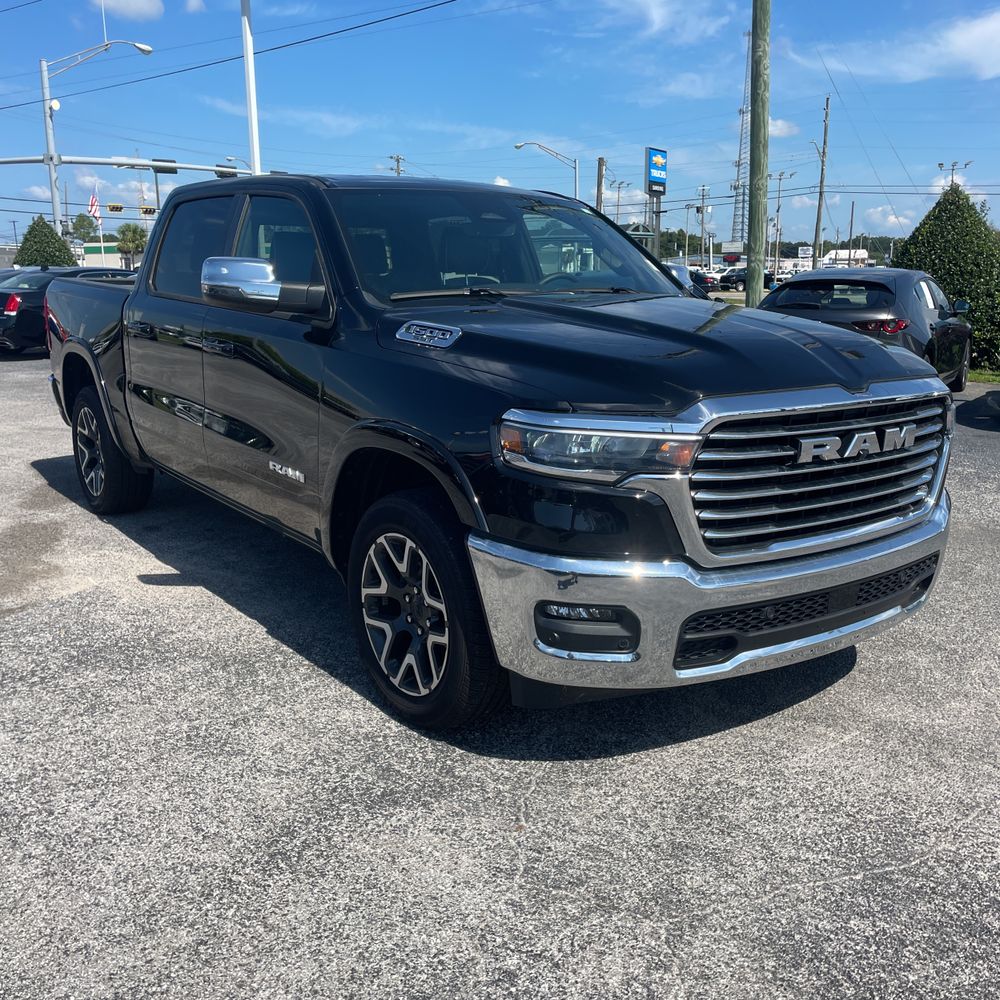 2025 Ram 1500 Laramie