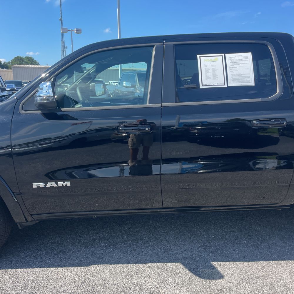 2025 Ram 1500 Laramie