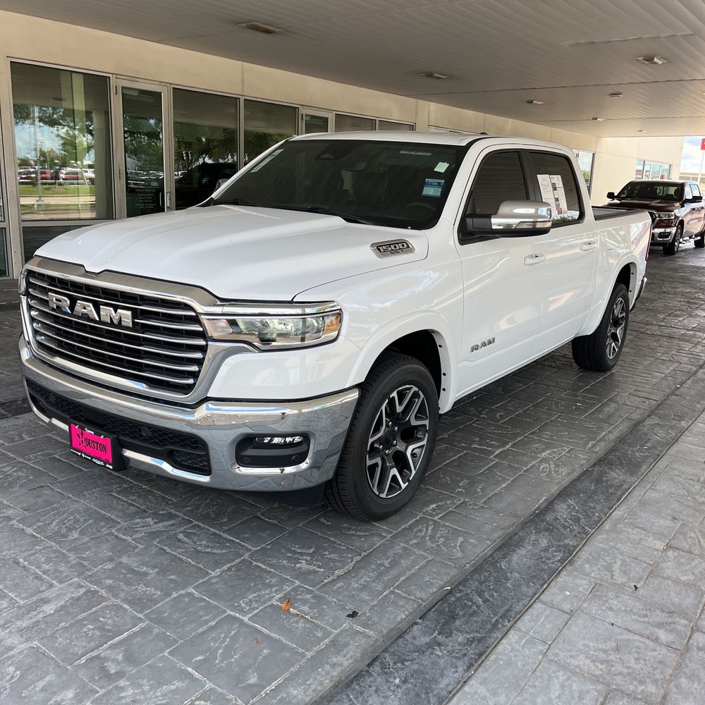 2025 Ram 1500 Laramie