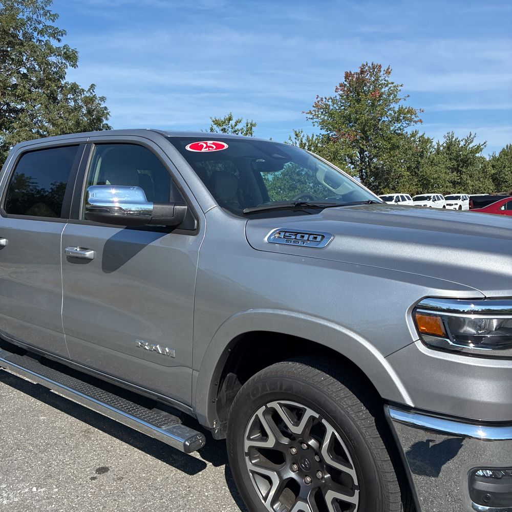 2025 Ram 1500 Laramie
