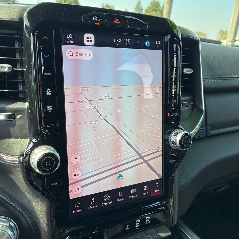 2025 Ram 1500 Laramie