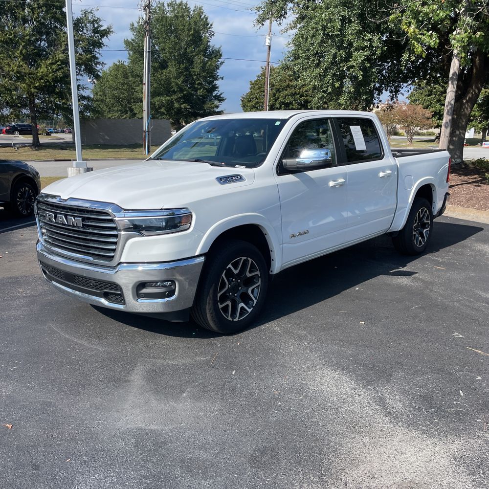 2025 Ram 1500 Laramie