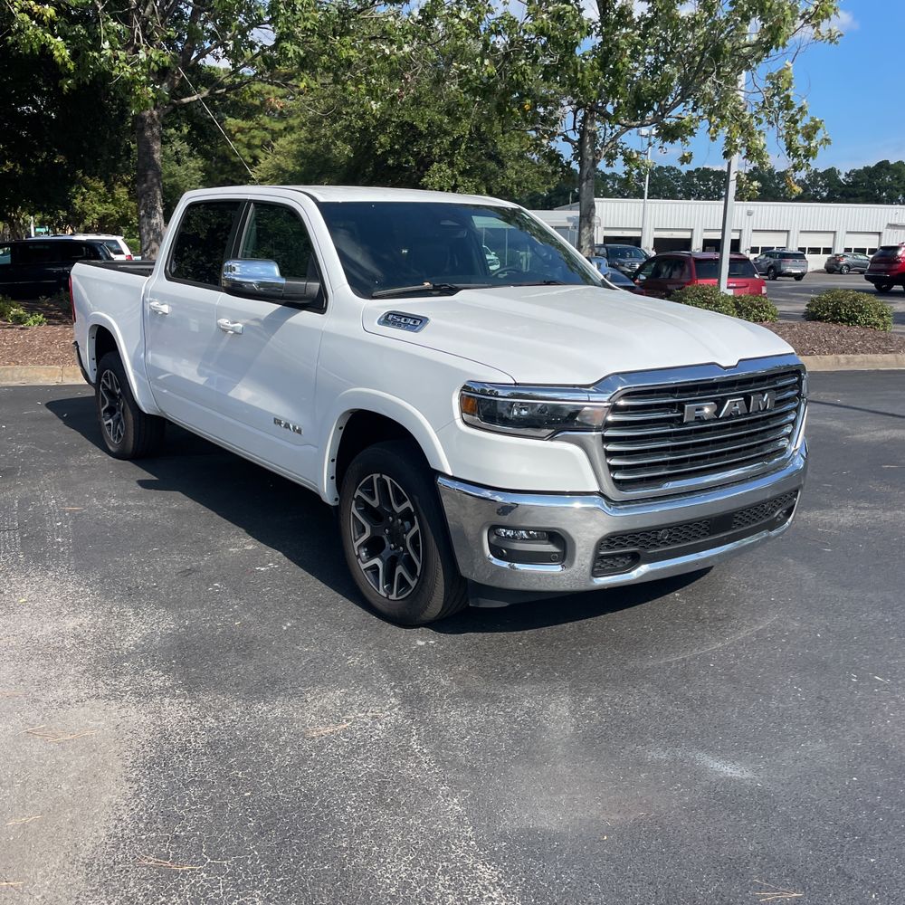 2025 Ram 1500 Laramie