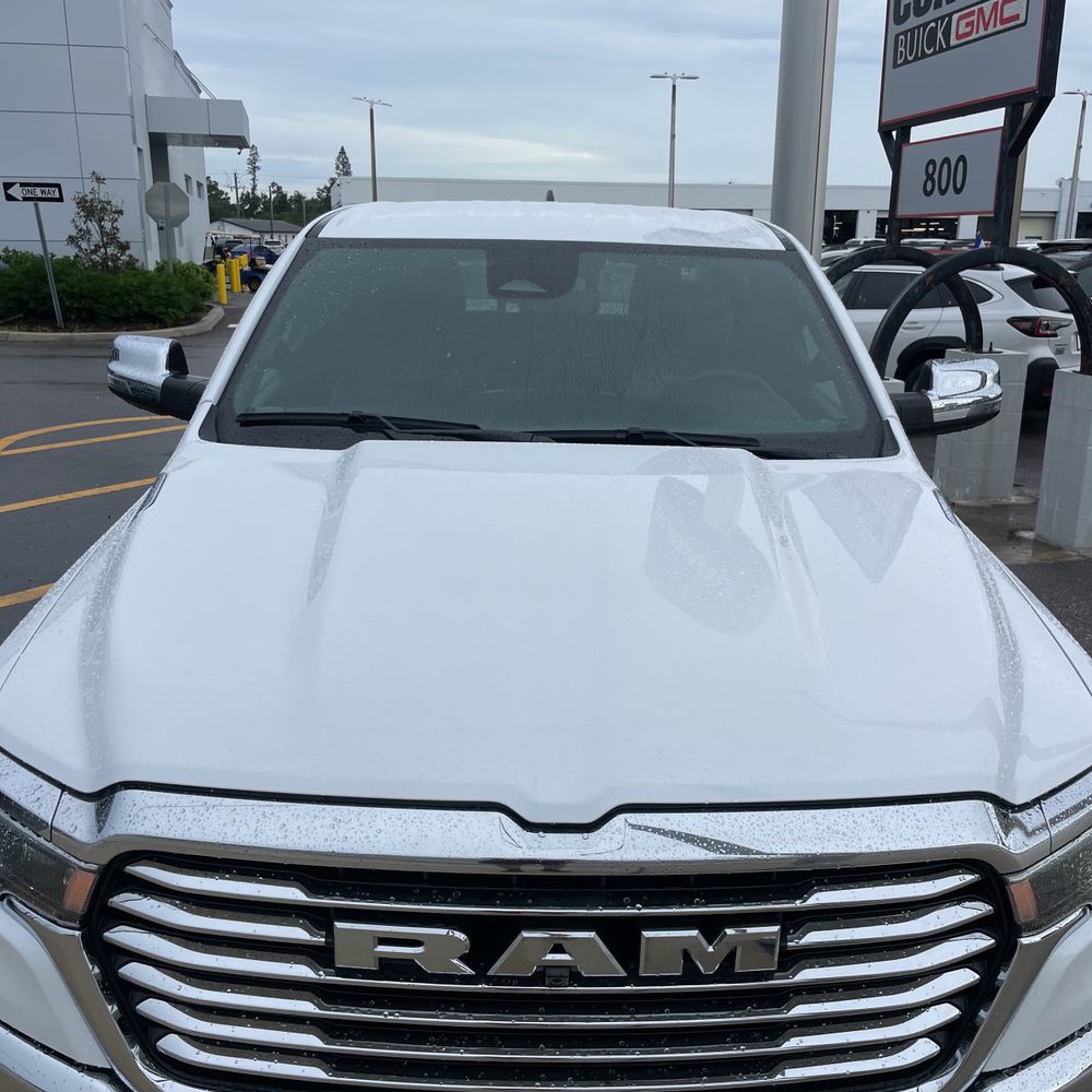 2025 Ram 1500 Laramie