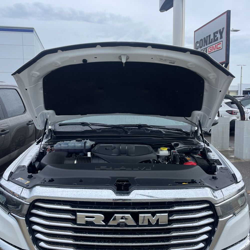 2025 Ram 1500 Laramie