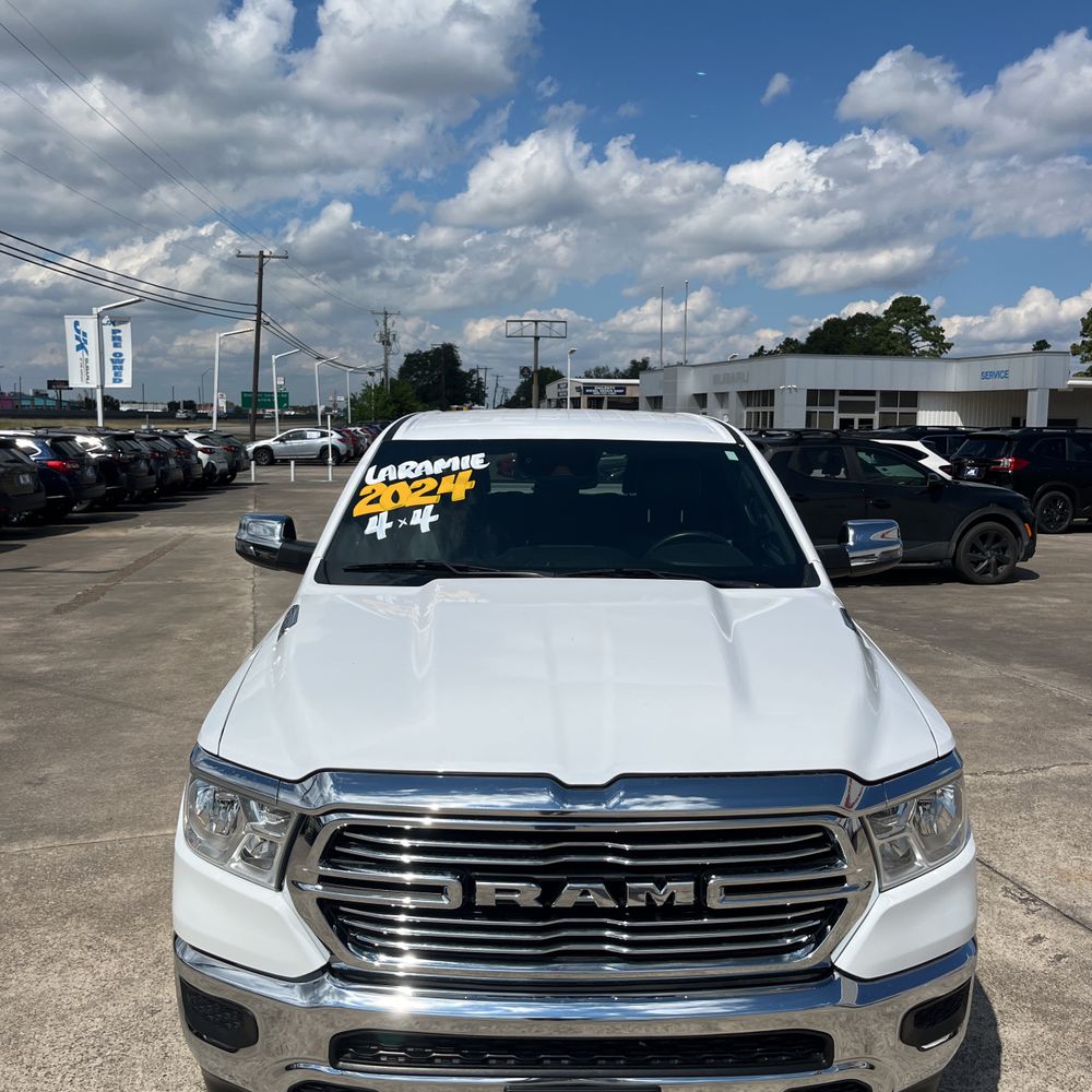 2024 Ram 1500 Laramie