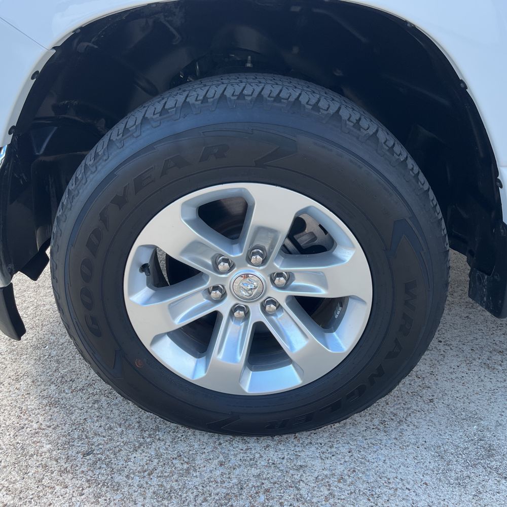 2024 Ram 1500 Laramie