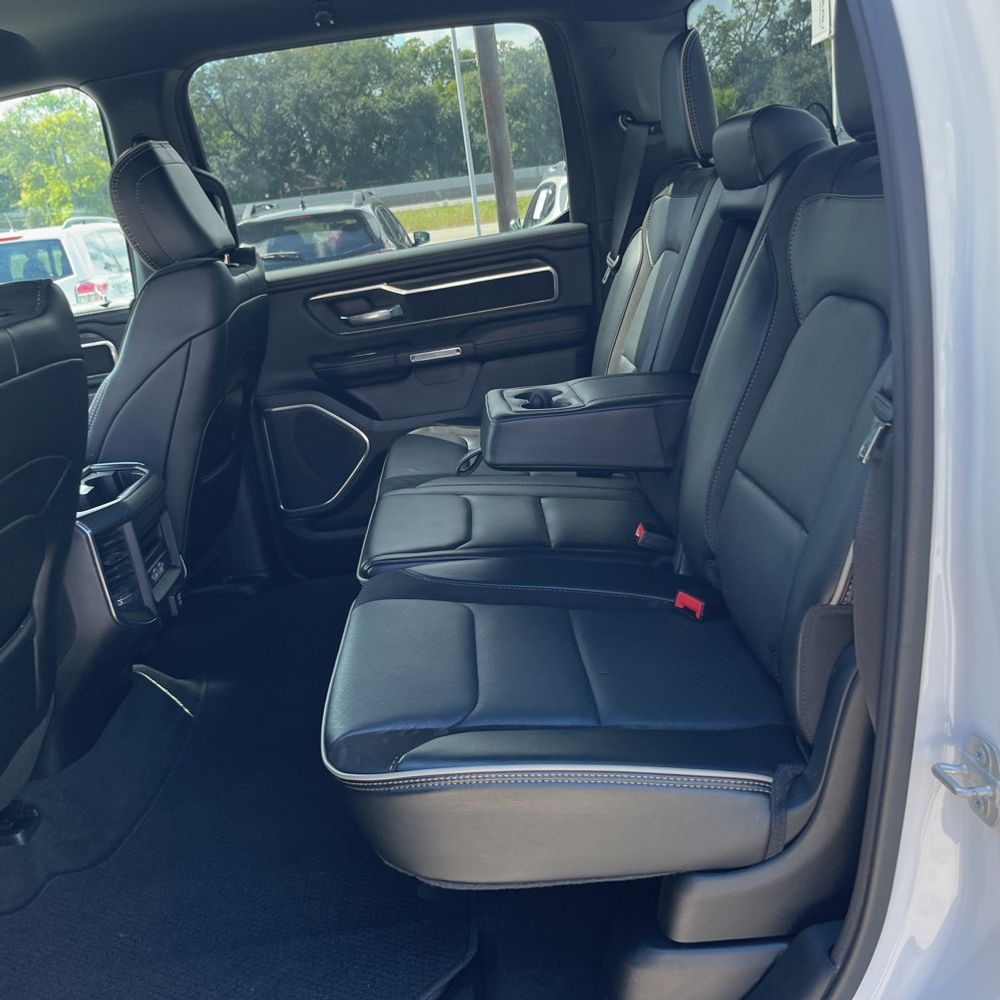 2024 Ram 1500 Laramie