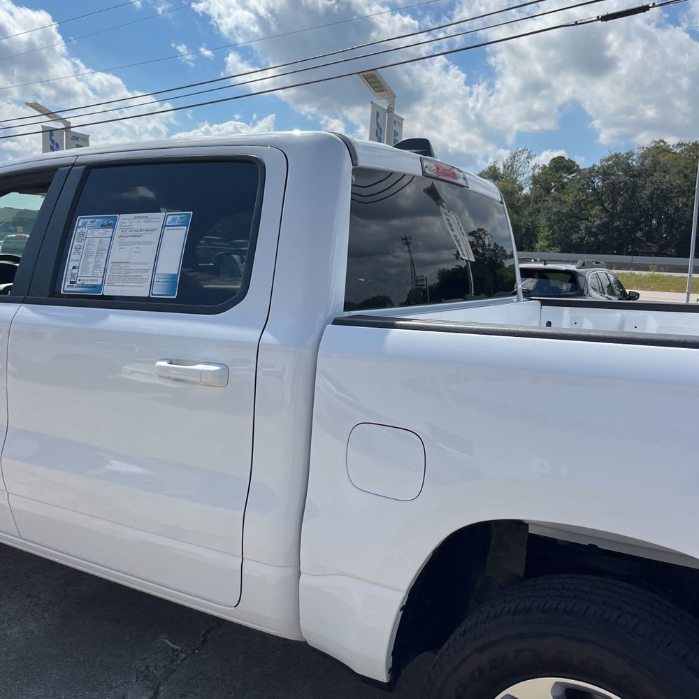 2024 Ram 1500 Laramie