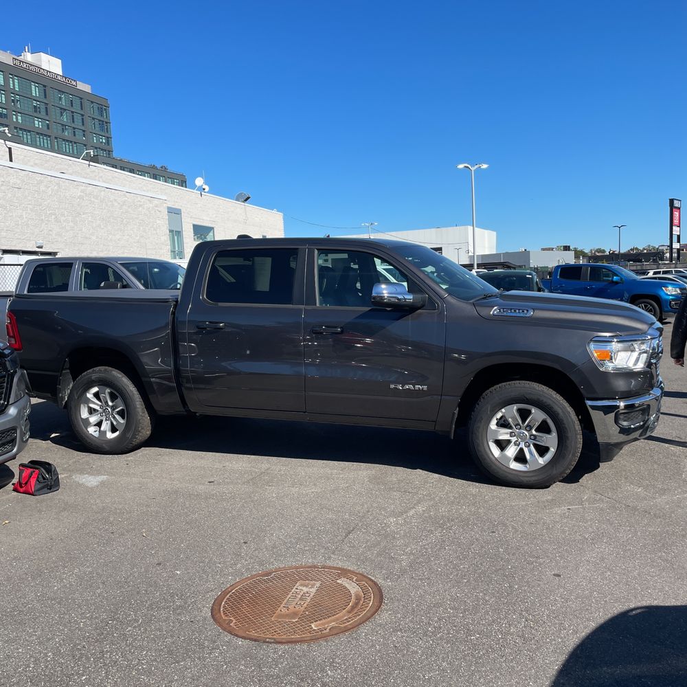 2024 Ram 1500 Laramie