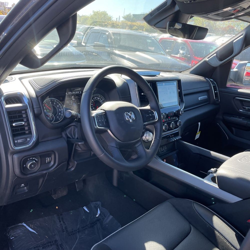 2024 Ram 1500 Laramie
