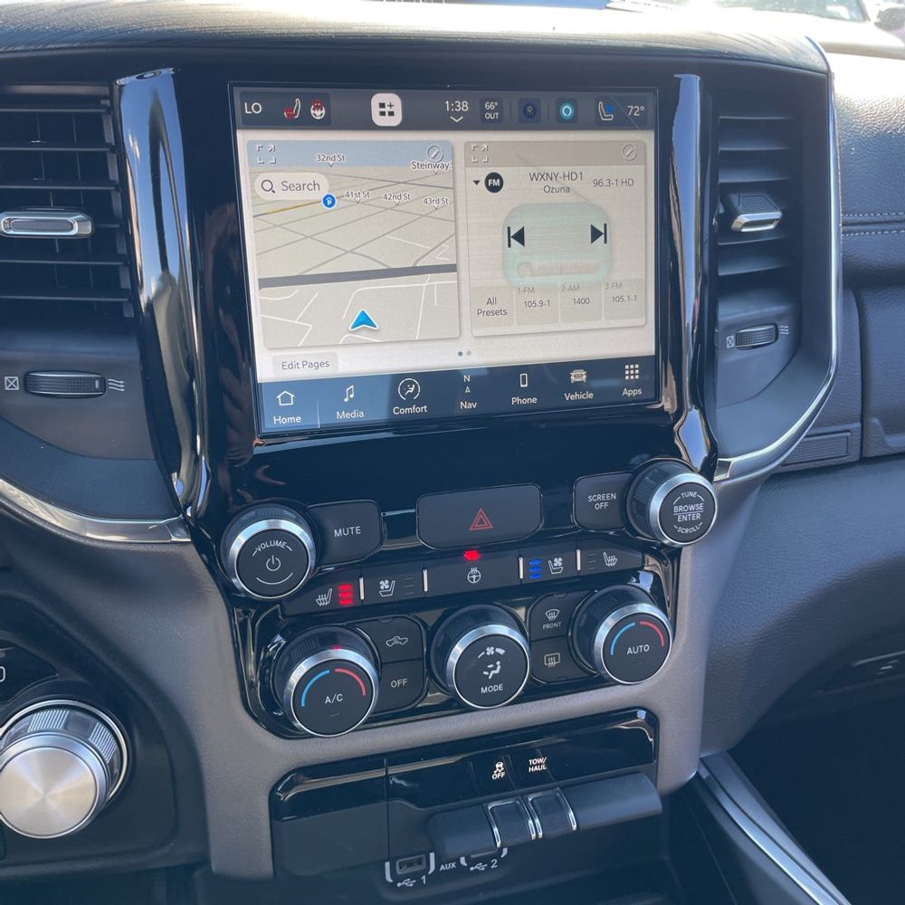 2024 Ram 1500 Laramie