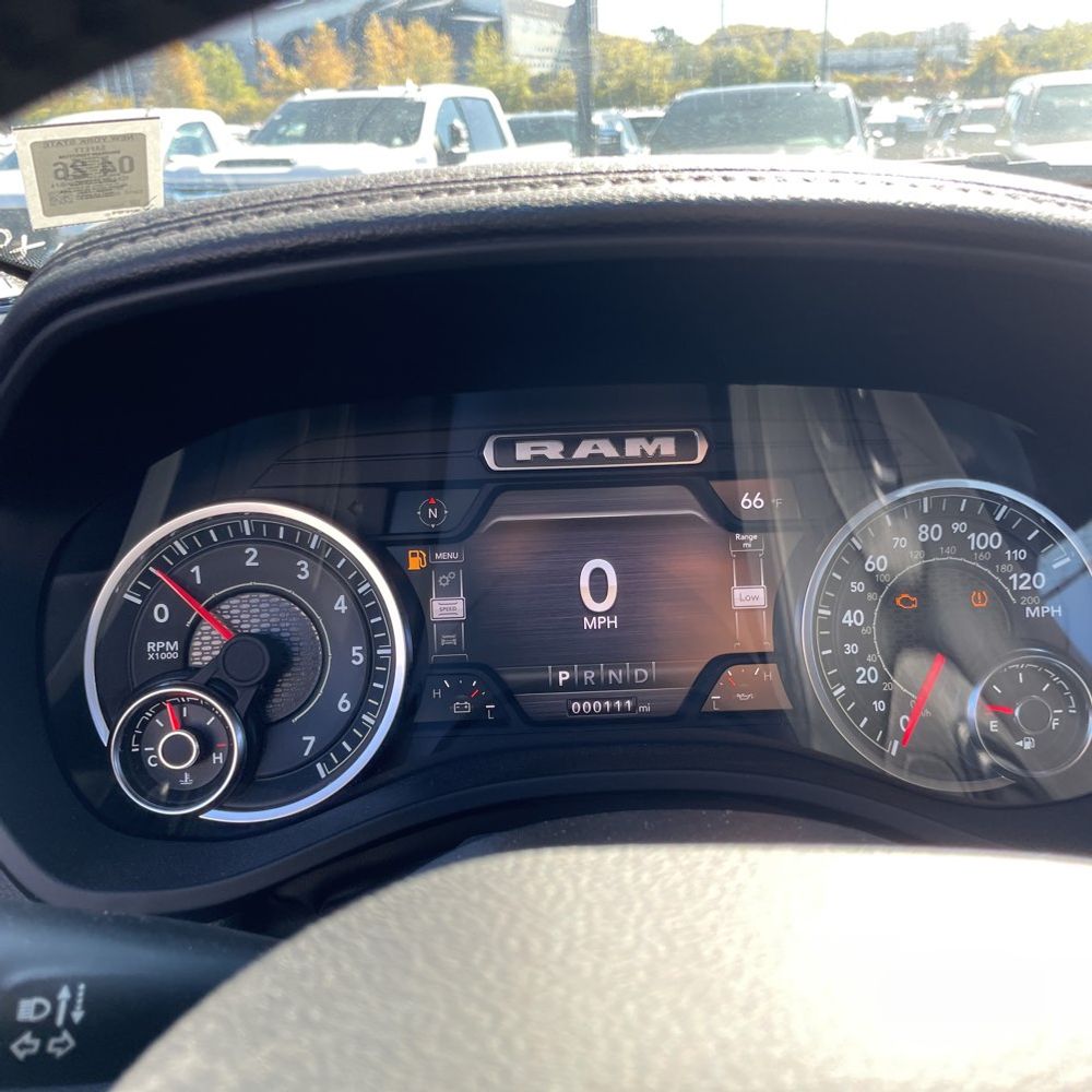2024 Ram 1500 Laramie