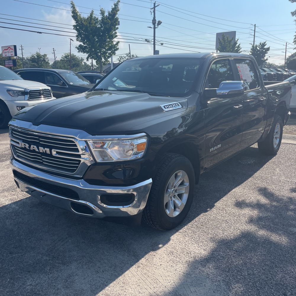 2024 Ram 1500 Laramie