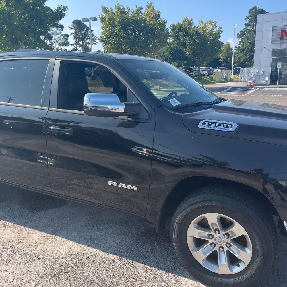 2024 Ram 1500 Laramie