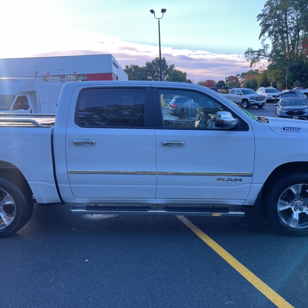 2023 Ram 1500 Laramie