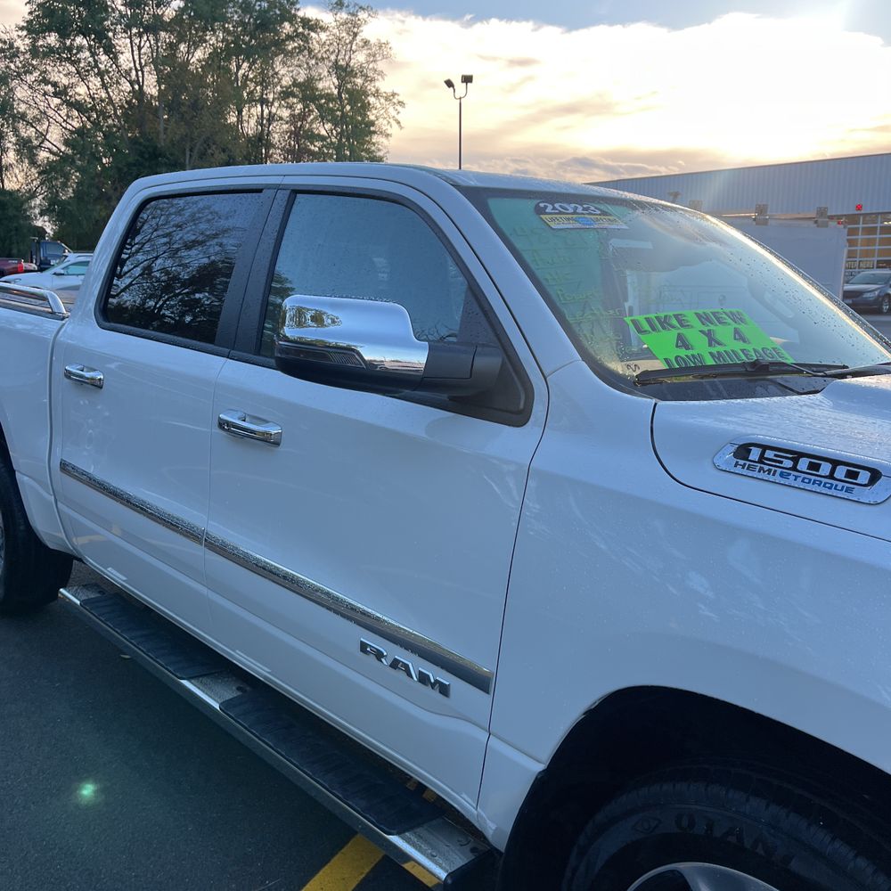 2023 Ram 1500 Laramie