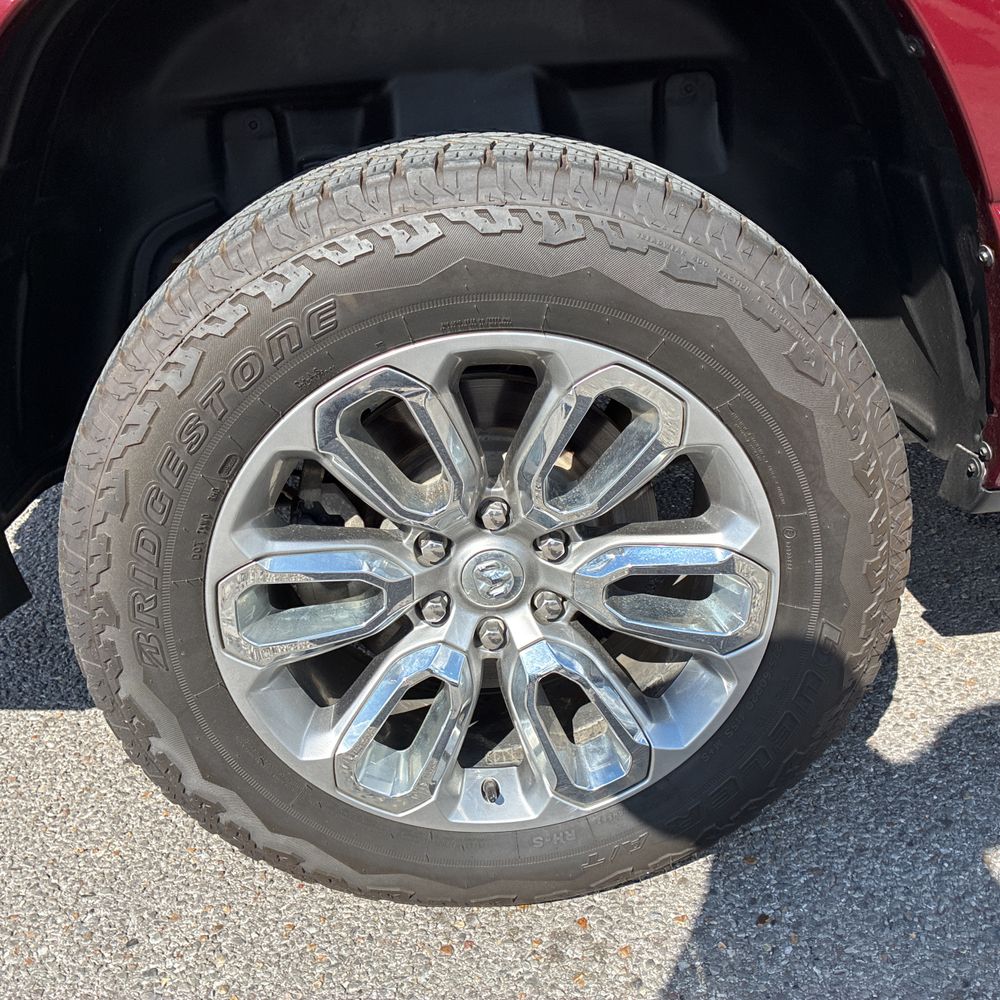 2024 Ram 1500 Laramie