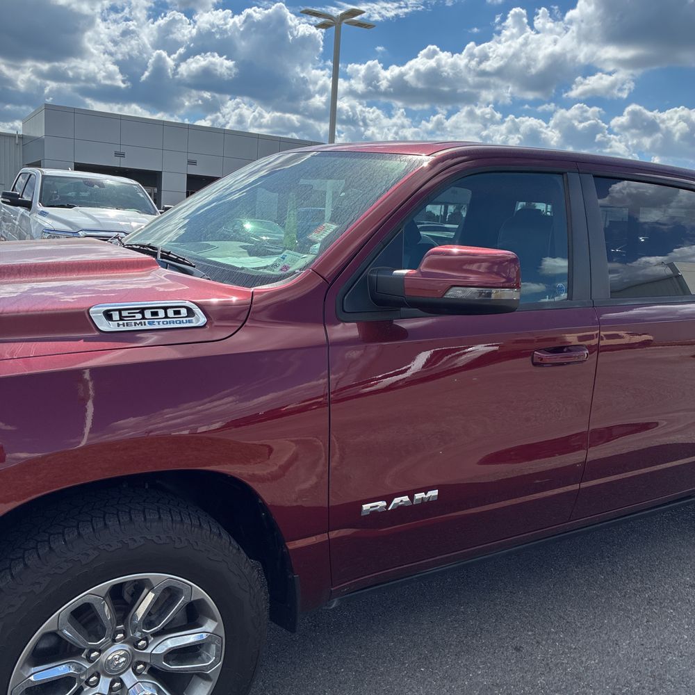 2024 Ram 1500 Laramie