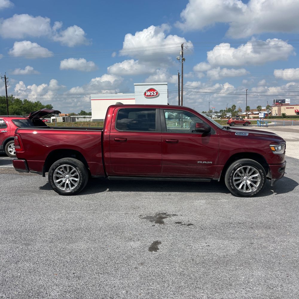 2024 Ram 1500 Laramie