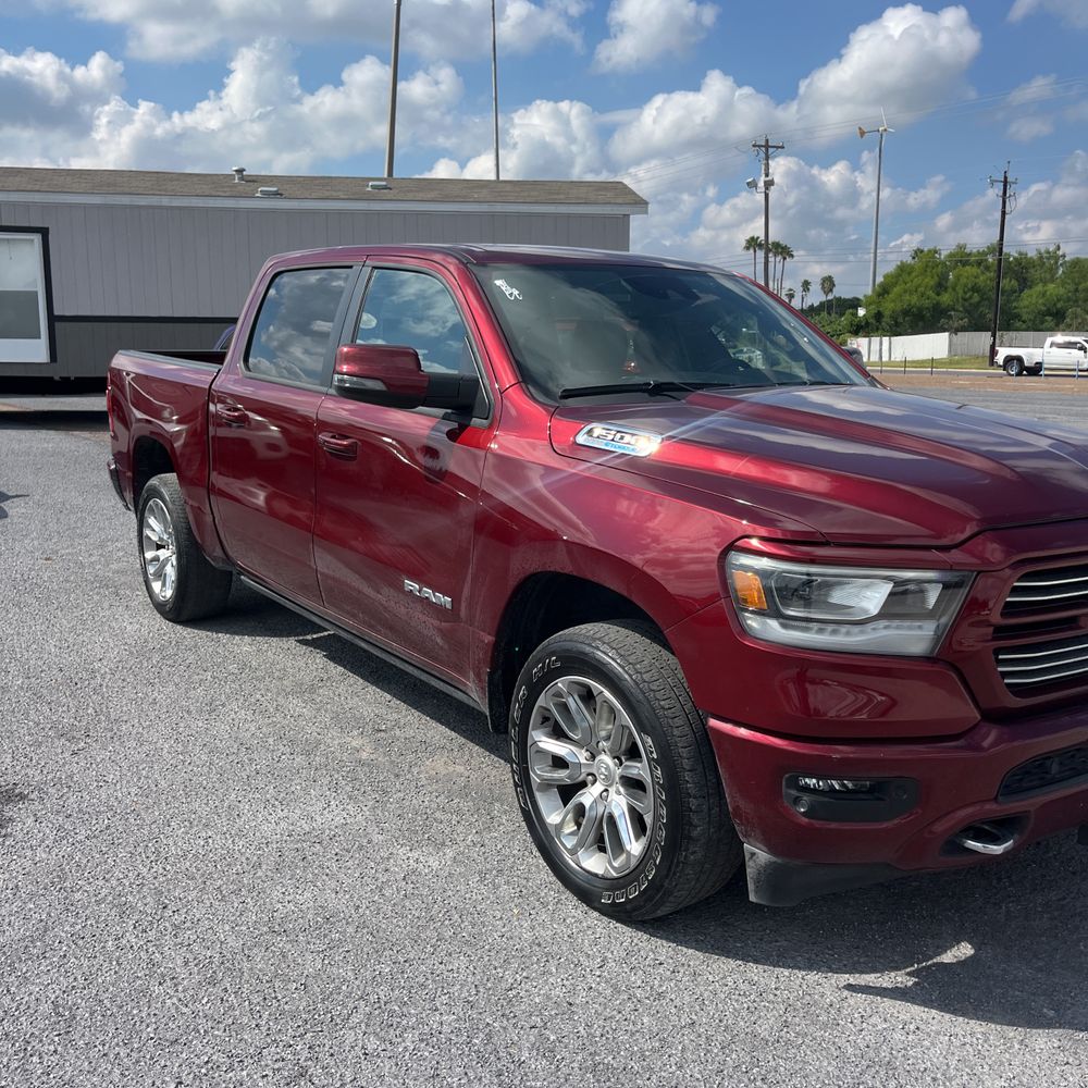 2024 Ram 1500 Laramie