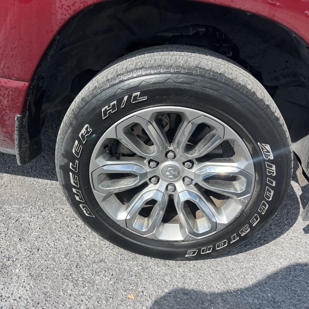 2024 Ram 1500 Laramie