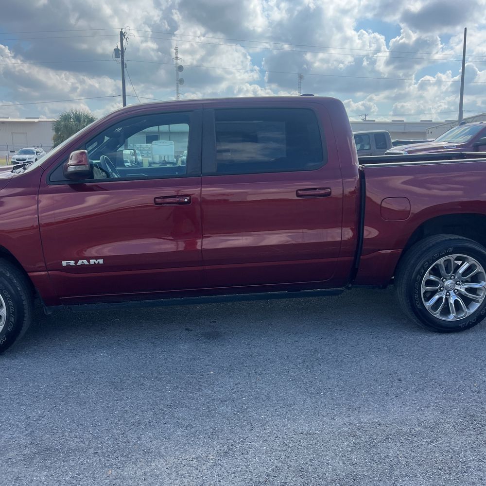 2024 Ram 1500 Laramie