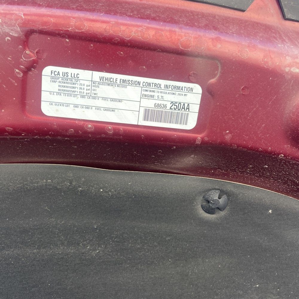 2024 Ram 1500 Laramie