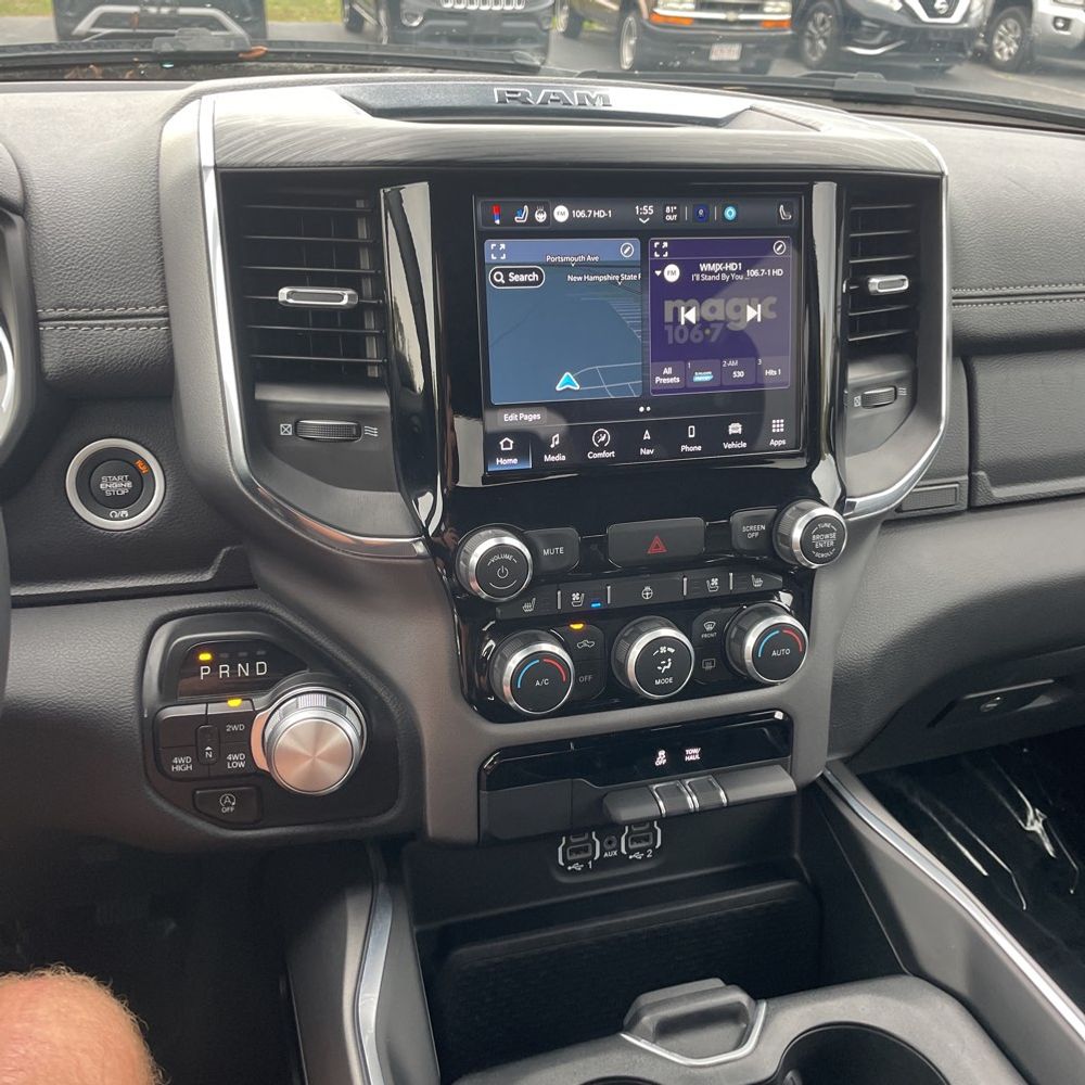 2024 Ram 1500 Laramie