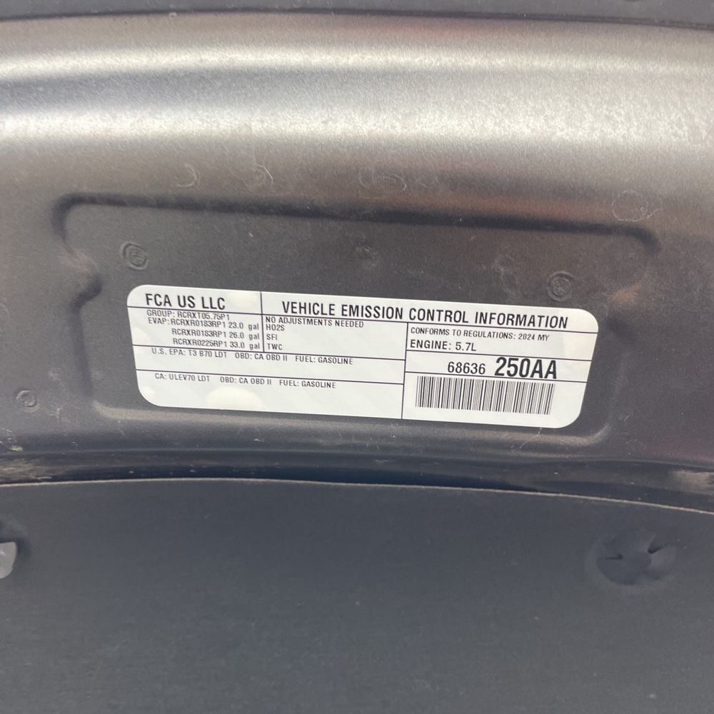 2024 Ram 1500 Laramie