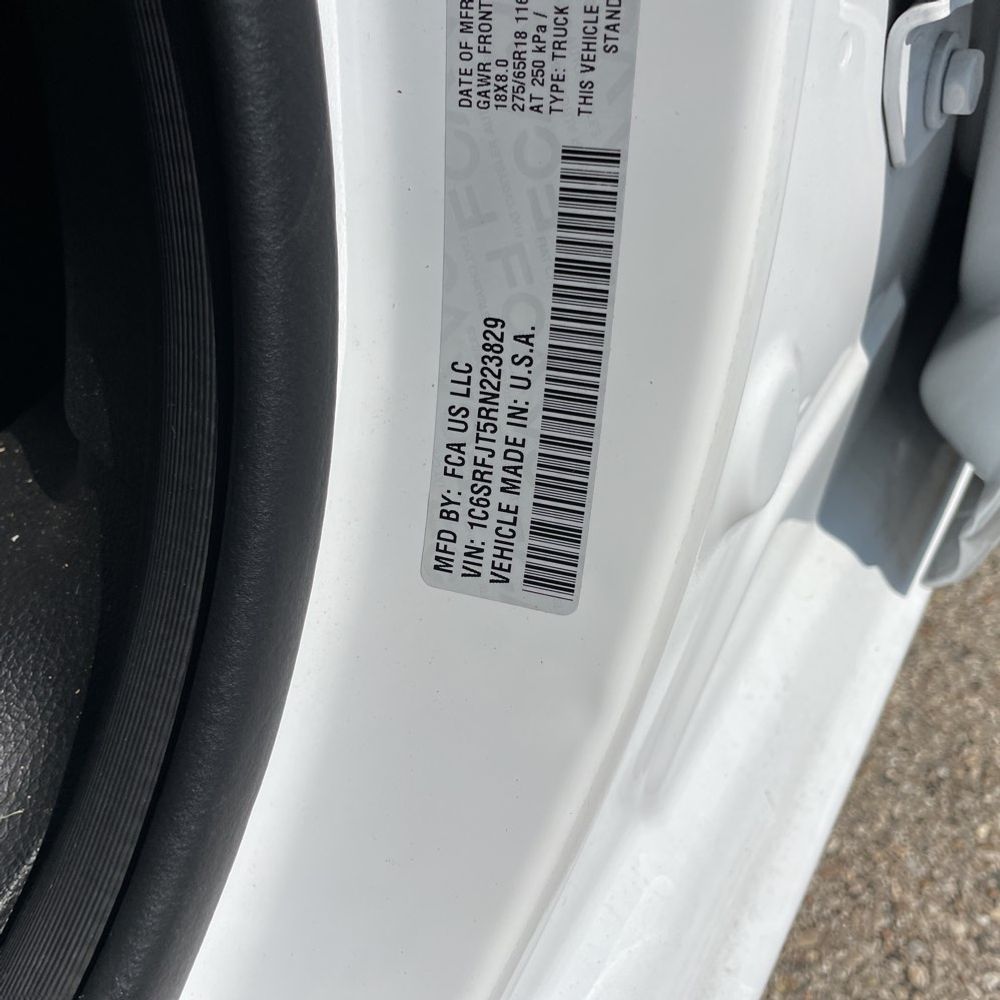 2024 Ram 1500 Laramie