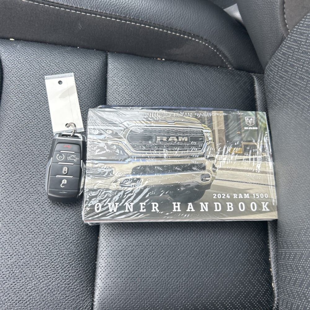 2024 Ram 1500 Laramie