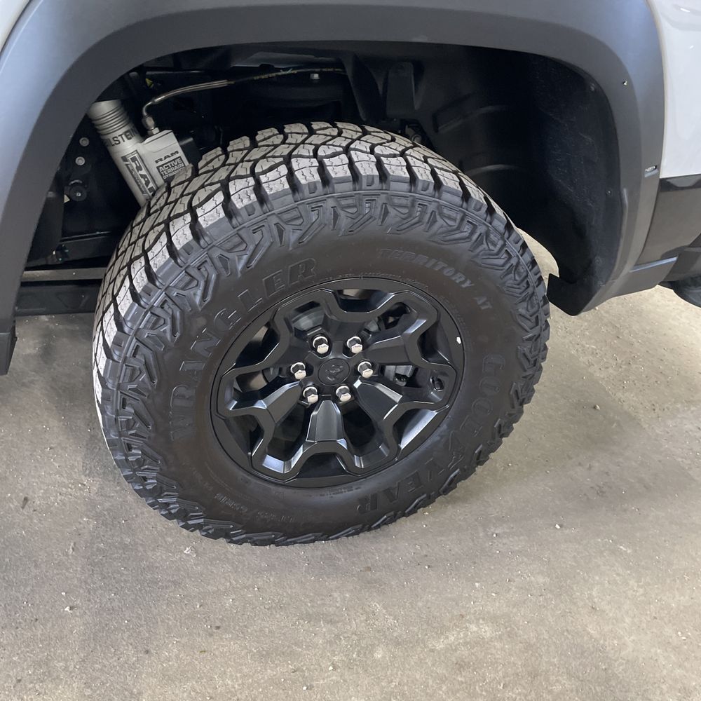2025 Ram 1500 RHO