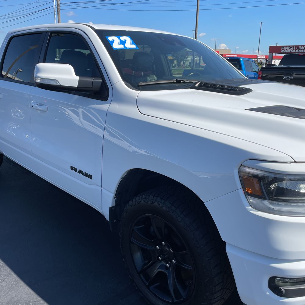 2022 Ram 1500 Sport